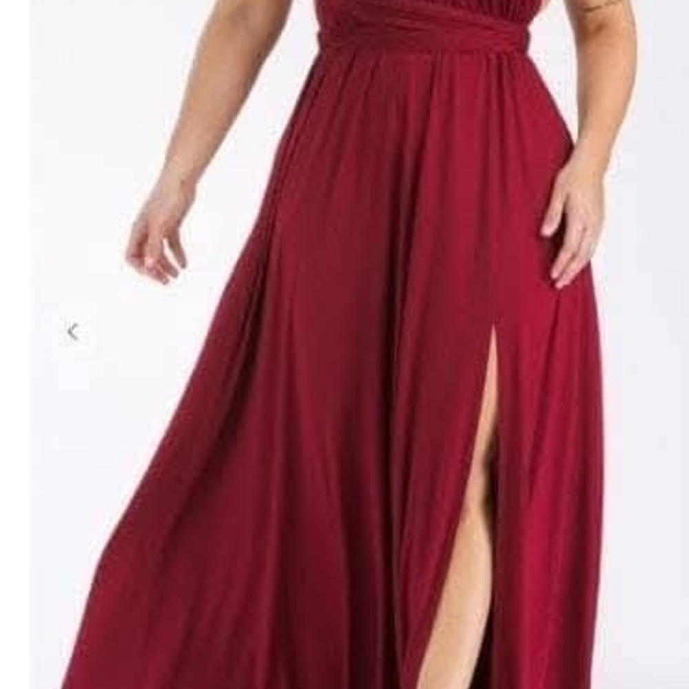 Elegant Burgundy Women’s Maxi Dress with Side Slit